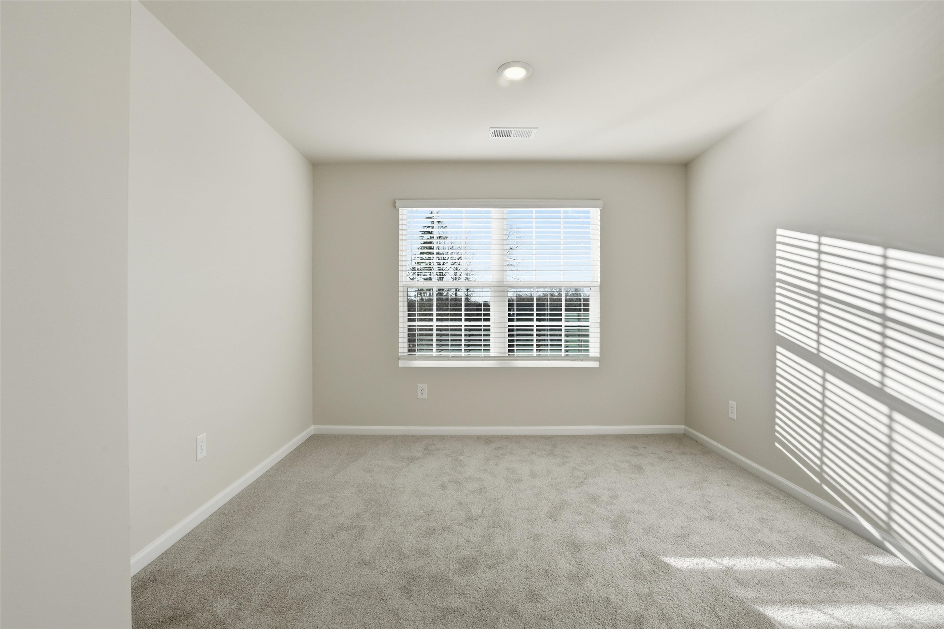1736 Hidalgo Drive Boiling Springs, SC 29316 - Photo 13 of 25
