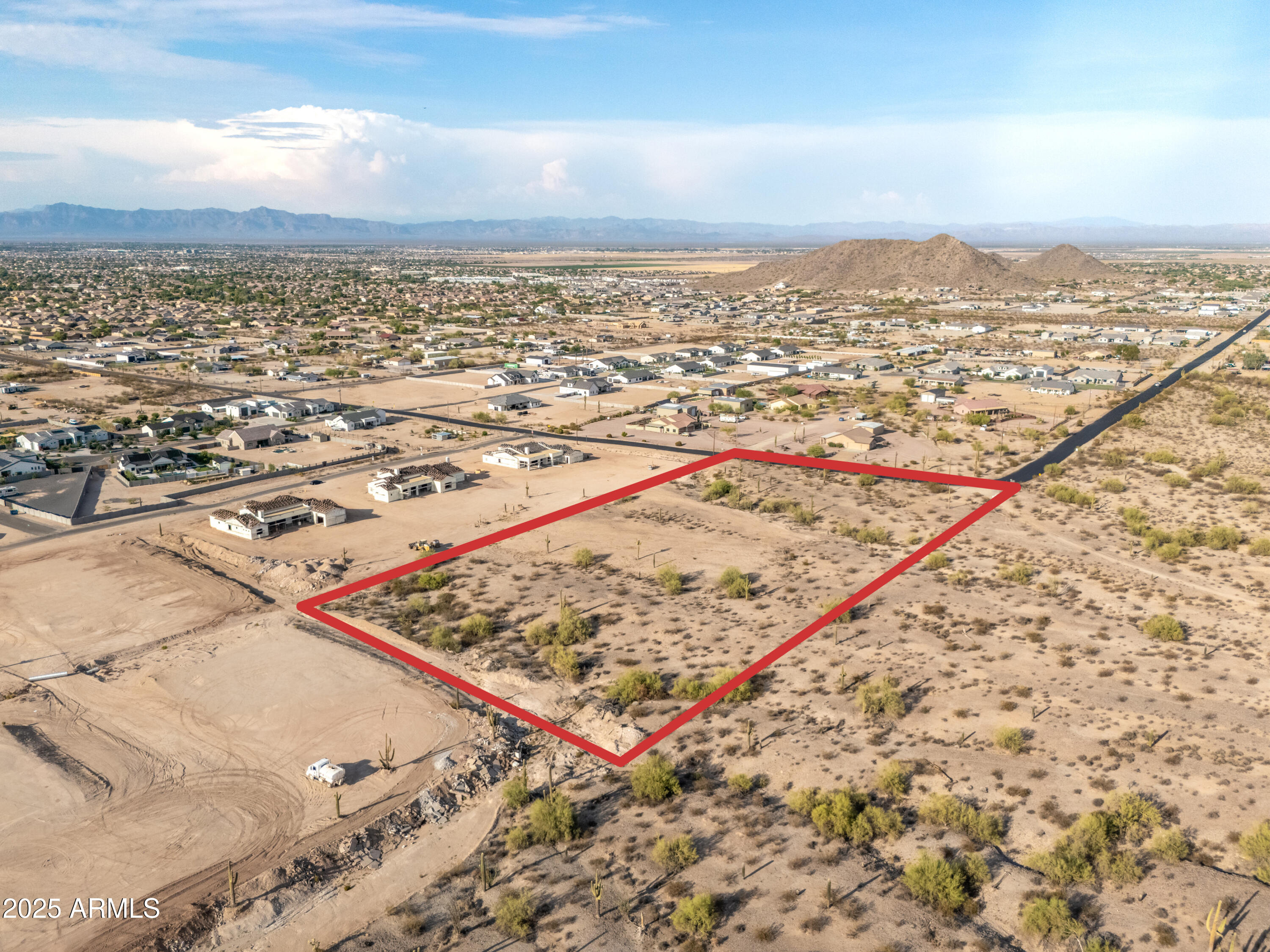 Parcel E North Royce Road, Unit 34 San Tan Valley, AZ 85144 - Photo 31 of 58 an aerial view of residential houses with outdoor space