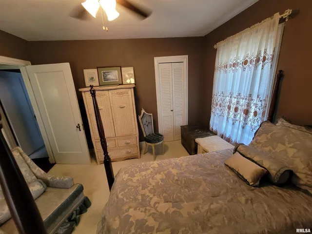 $339,900 | 321 West Boone Street, Salem, IL 62881