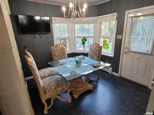 $339,900 | 321 West Boone Street, Salem, IL 62881