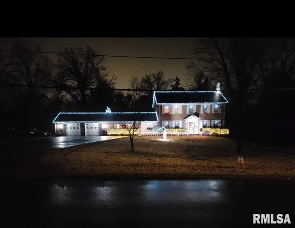 $339,900 | 321 West Boone Street, Salem, IL 62881