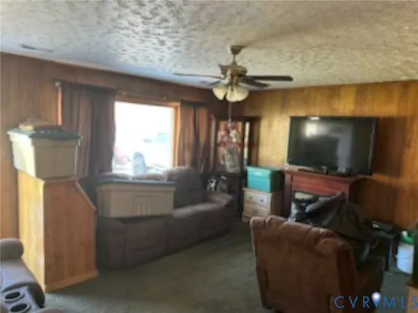 $199,000 | 230 Church Street Northeast, Christiansburg, VA 24073