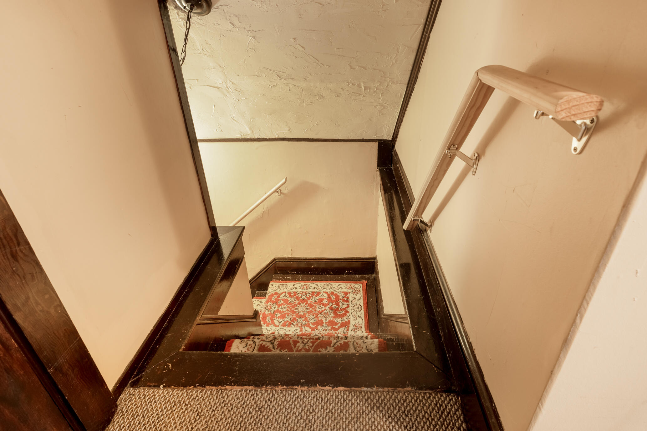 18 Hudson Street Bangor, ME 04401 - Photo 38 of 50 Staircase to the 3rd Floor