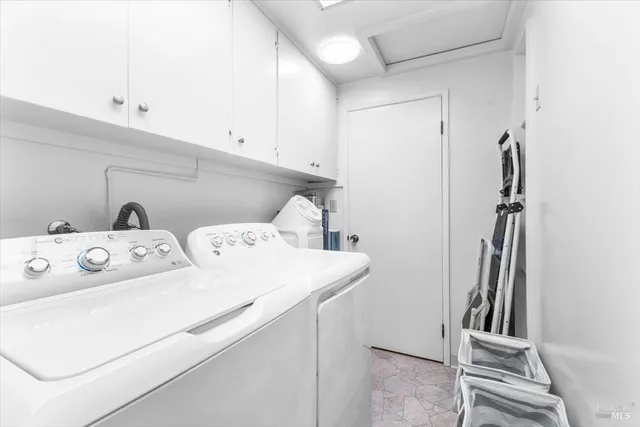 $469,000 | 442 Las Casitas Court, Unit A, Santa Rosa, CA 95403