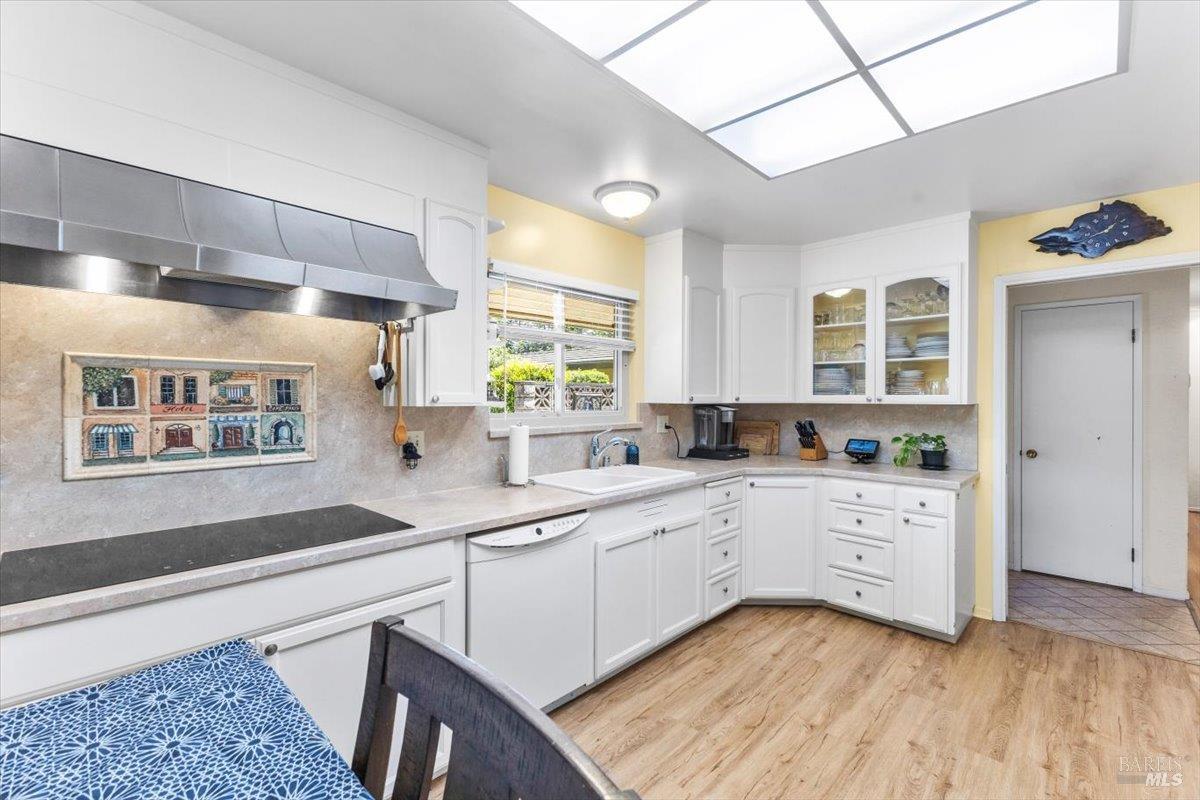442 Las Casitas Court, Unit A Santa Rosa, CA 95403 - Photo 4 of 33 a kitchen with a sink cabinets and window