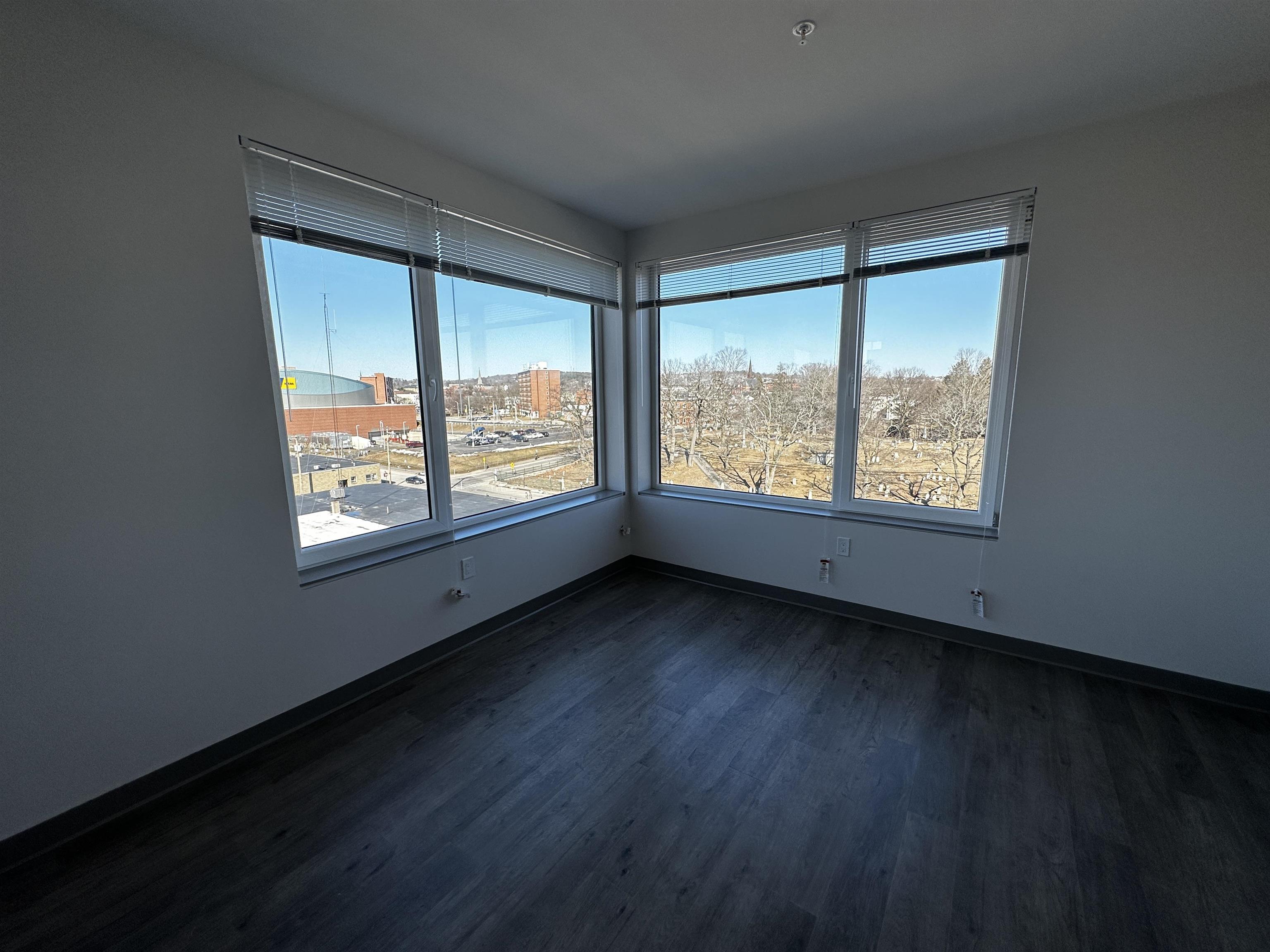 409 Elm Street, Unit 601 Manchester, NH 03101 - Photo 12 of 39
