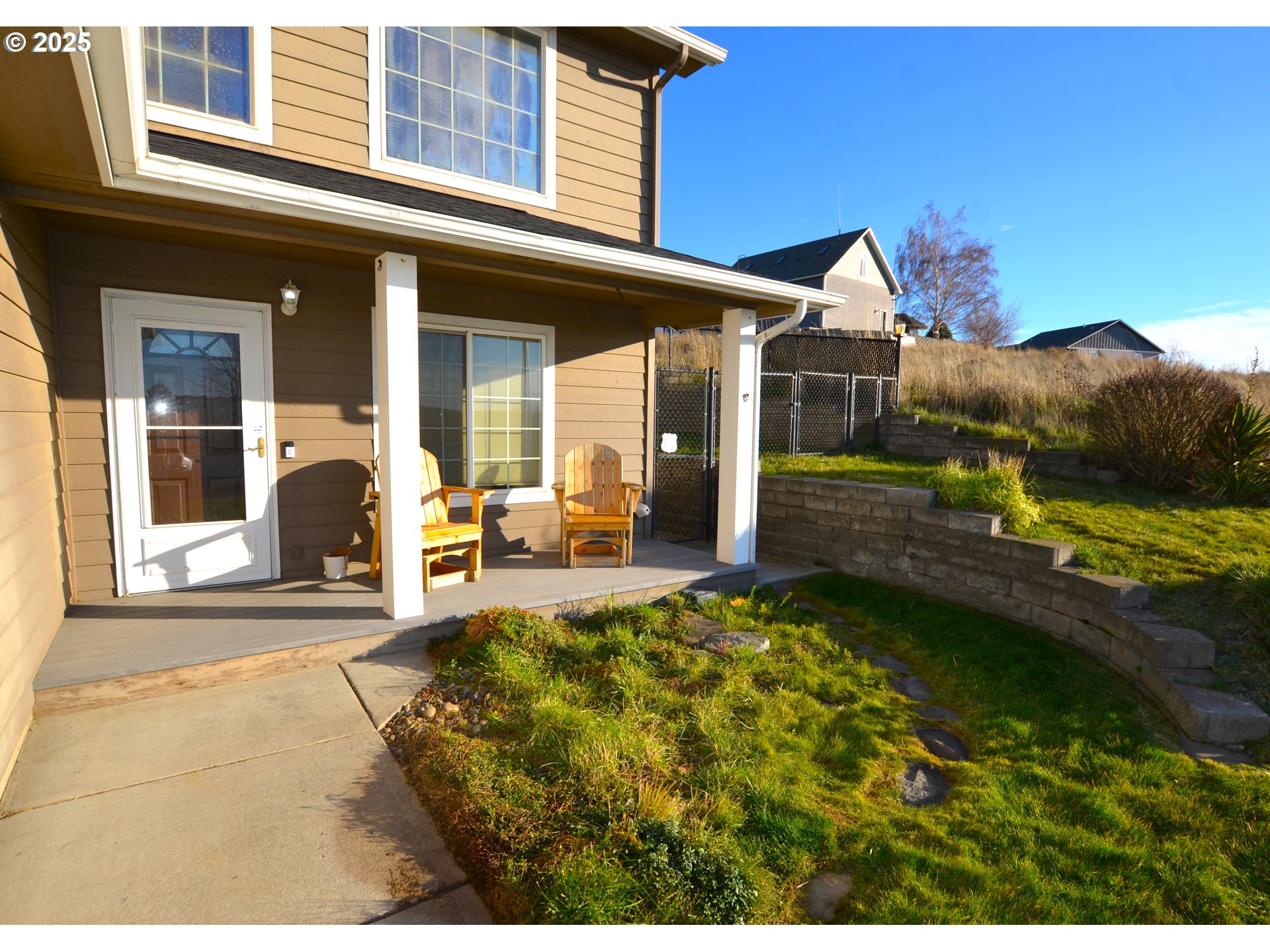 1616 Southwest 2nd Street Pendleton, OR 97801 - Photo 4 of 23 a view of a house with backyard and porch
