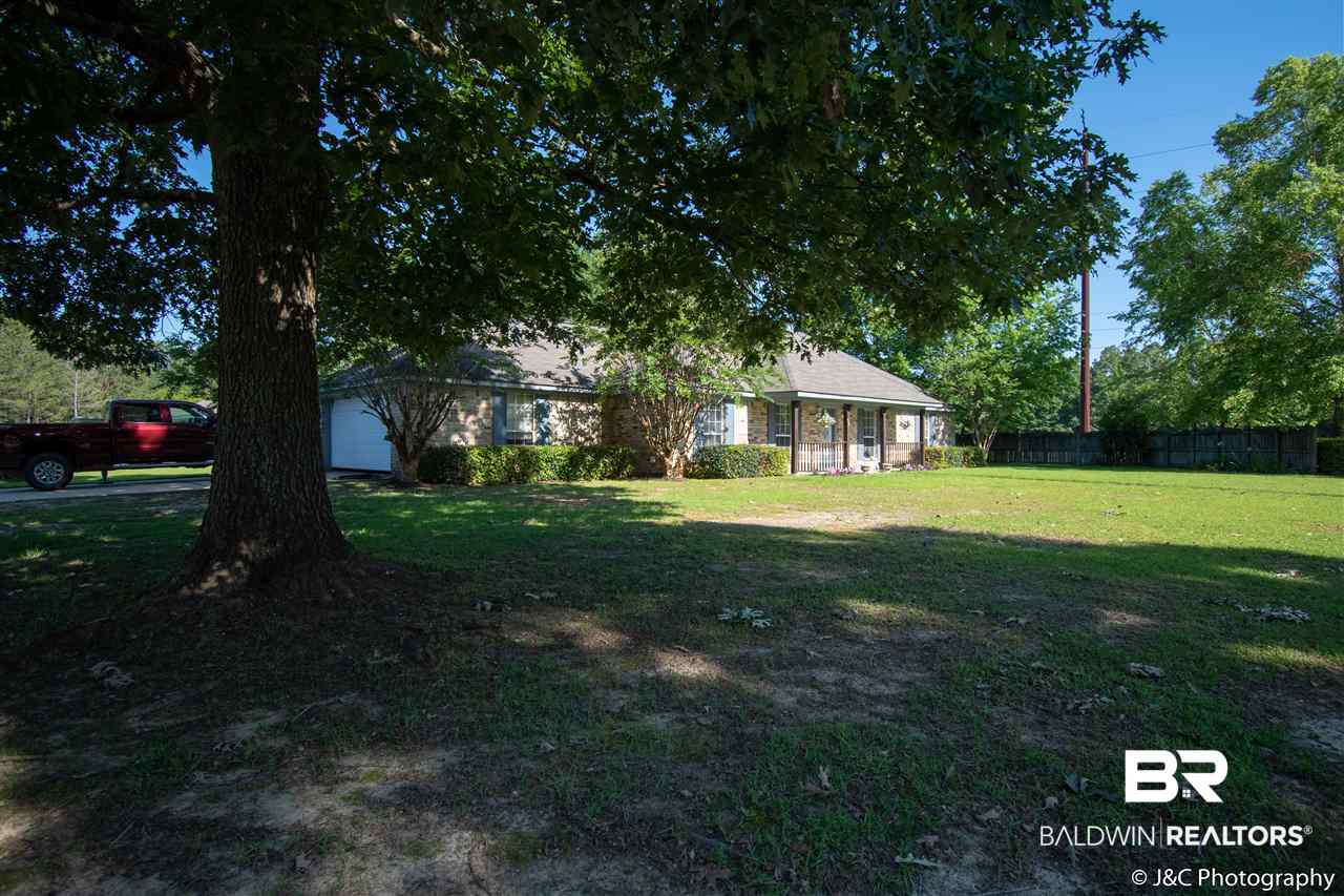 417 Wisteria Lane Foley, AL 36535 - Photo 4 of 23