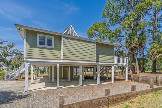 $718,000 | 60 Rice Lane, Edisto Island, SC 29438