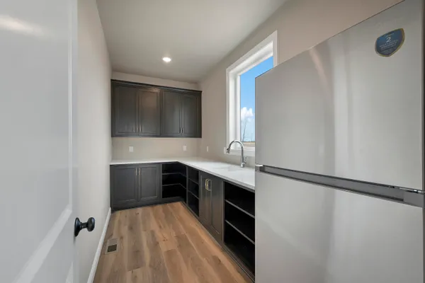 $797,500 | 263 Kerrigan Drive, Wrightstown, WI 54180