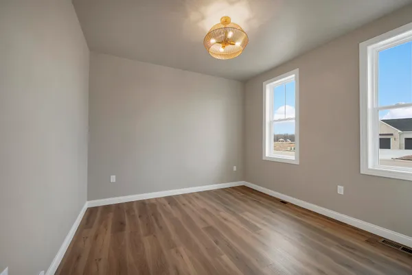 $797,500 | 263 Kerrigan Drive, Wrightstown, WI 54180