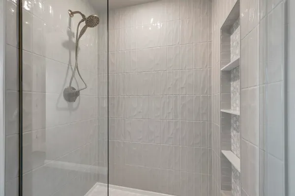 $797,500 | 263 Kerrigan Drive, Wrightstown, WI 54180