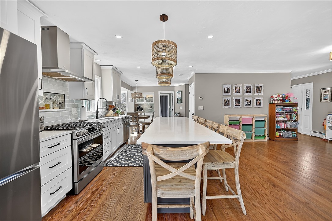 1340 Hope Road Cranston, RI 02831 - Photo 14 of 50