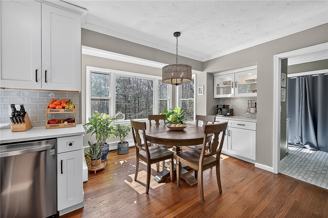 1340 Hope Road Cranston, RI 02831 - Photo 20 of 50