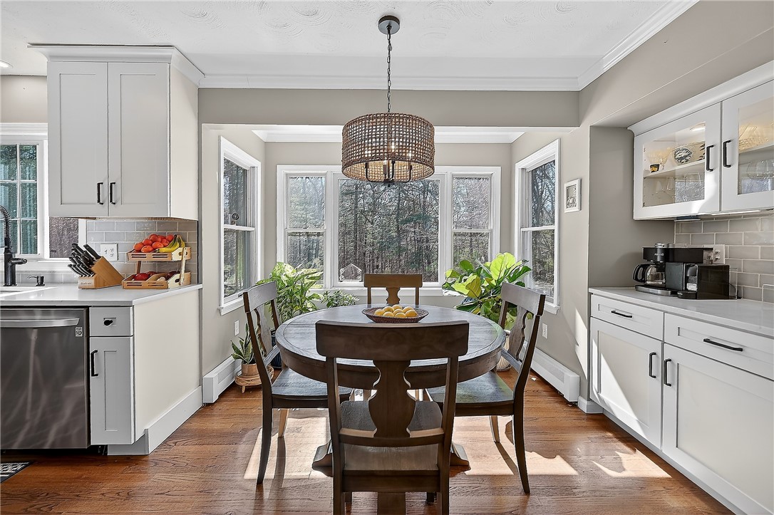 1340 Hope Road Cranston, RI 02831 - Photo 21 of 50