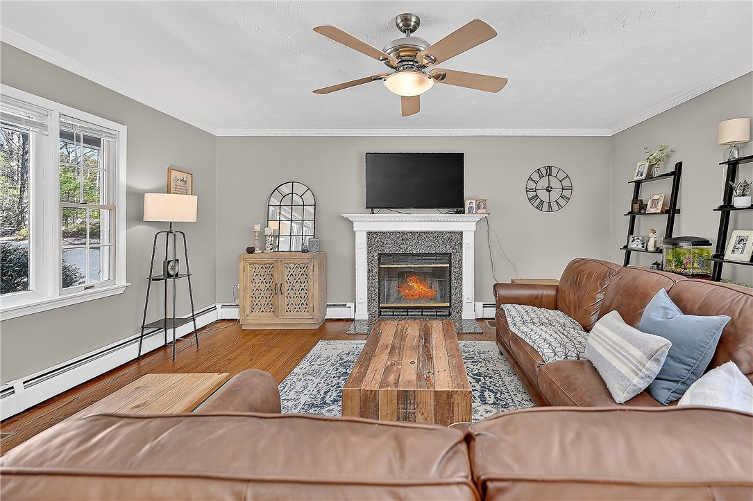 1340 Hope Road Cranston, RI 02831 - Photo 23 of 50