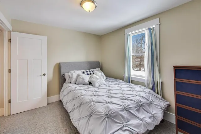 $600,000 | 4633 West Grace Street, Chicago, IL 60641