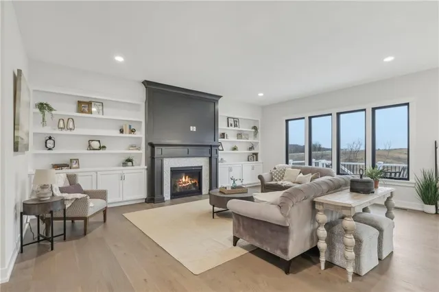 $1,299,900 | 104 Amaryllis Lane, Baden, PA 15005