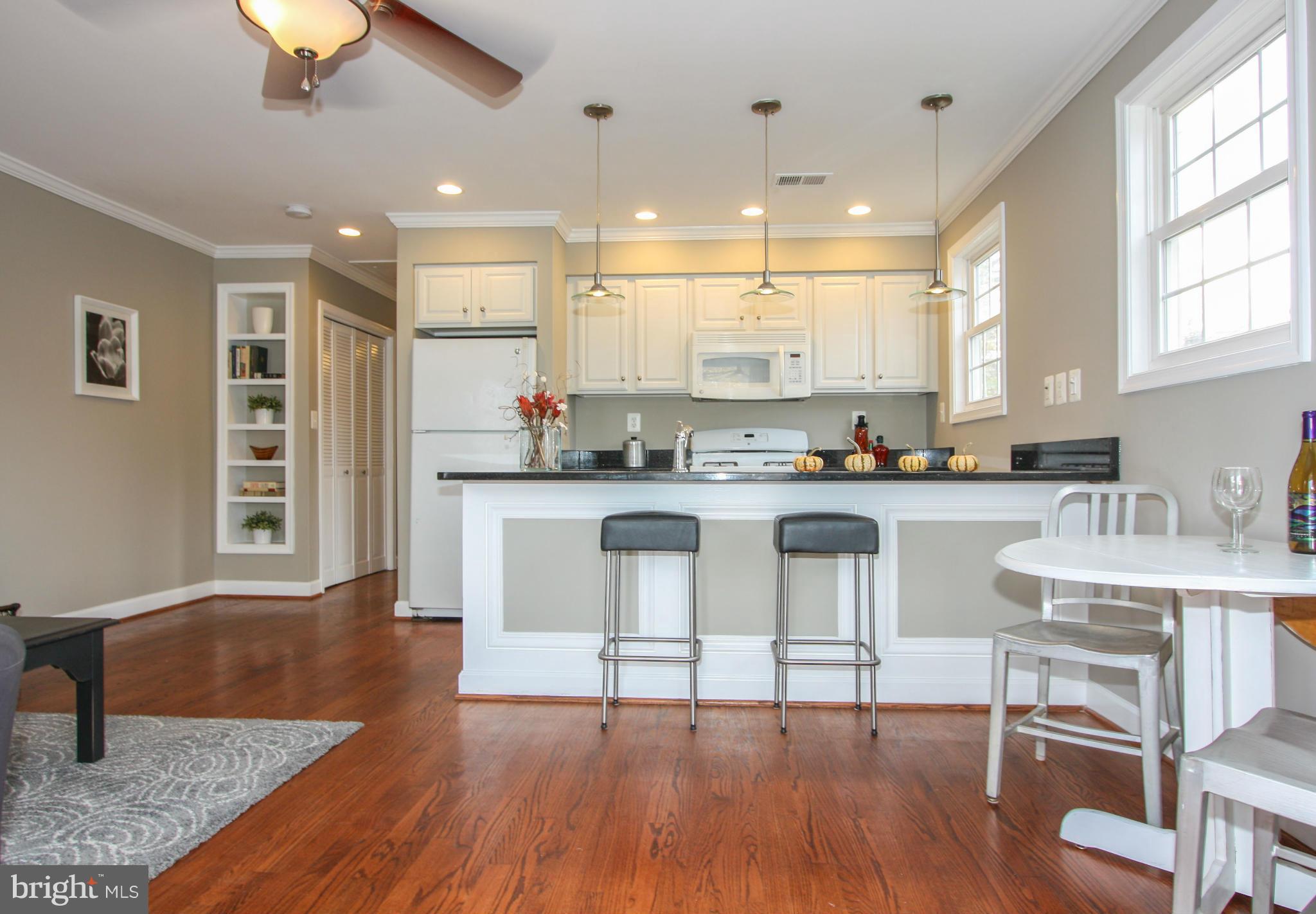 33 West Reed Avenue Alexandria, VA 22305 - Photo 5 of 12 KITCHEN