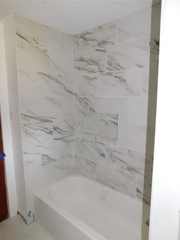 $399,999 | 3106 Northeast Drive, Austin, TX 78723