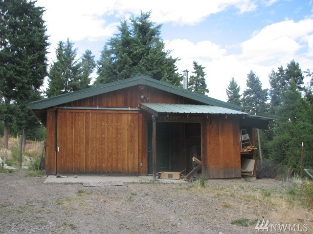 96 Gardner Creek Road Republic, WA 99166 - Photo 22 of 40