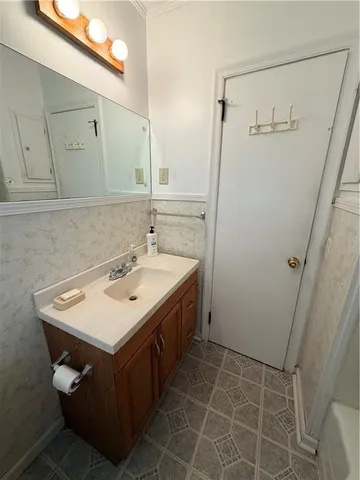 $179,900 | 1104 Park Circle Northwest, Conyers, GA 30012