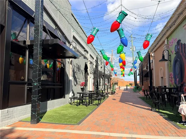 $179,900 | 1104 Park Circle Northwest, Conyers, GA 30012