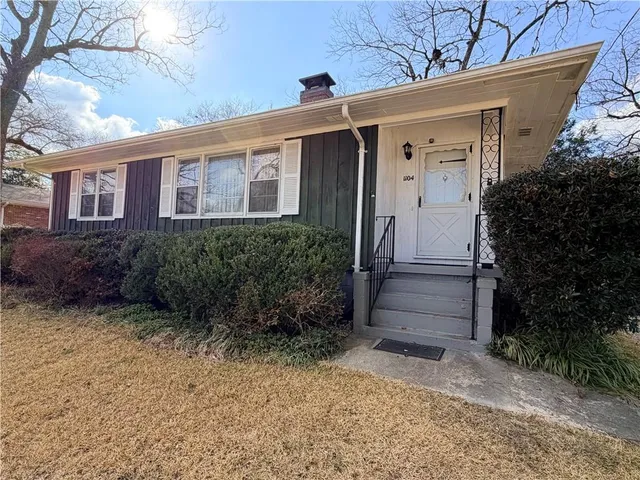 $179,900 | 1104 Park Circle Northwest, Conyers, GA 30012