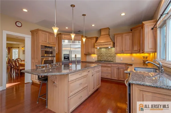 $1,079,000 | 53 Princeton Avenue, Colonia, NJ 07067