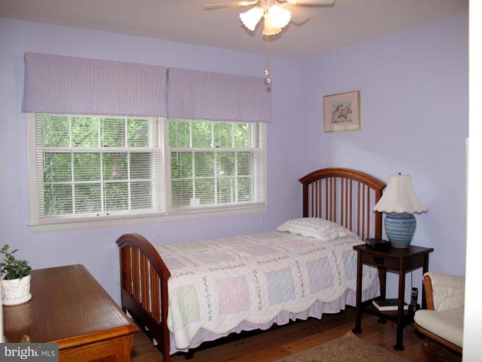 8708 Bradgate Road Alexandria, VA 22308 - Photo 6 of 30 Bedroom #1