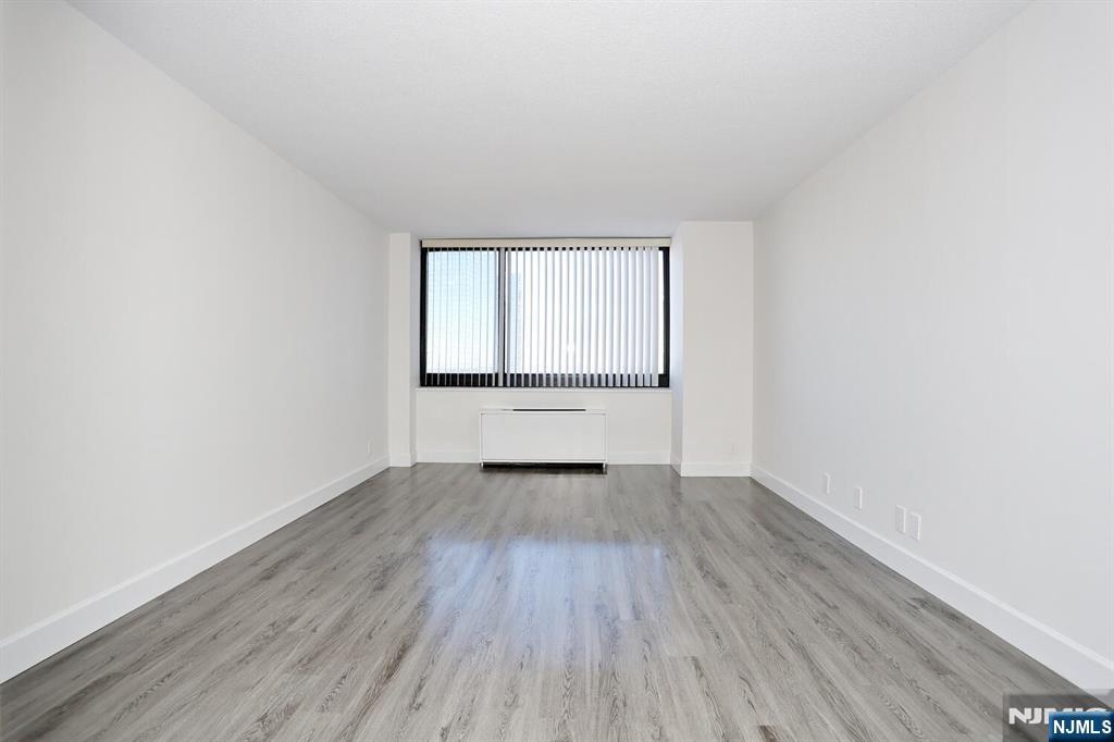 200 Old Palisade Road, Unit 19J Fort Lee, NJ 07024 - Photo 28 of 44