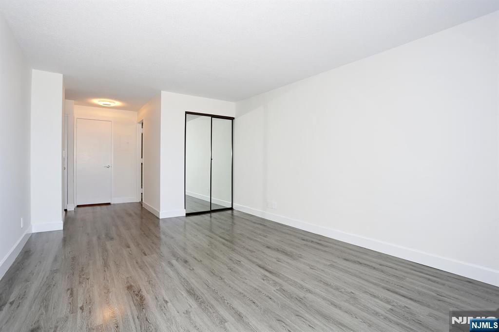 200 Old Palisade Road, Unit 19J Fort Lee, NJ 07024 - Photo 29 of 44