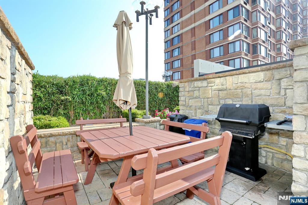 200 Old Palisade Road, Unit 19J Fort Lee, NJ 07024 - Photo 37 of 44