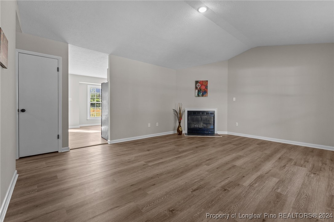 5533 Archer Road Hope Mills, NC 28348 - Photo 7 of 36 Gallery Image 7