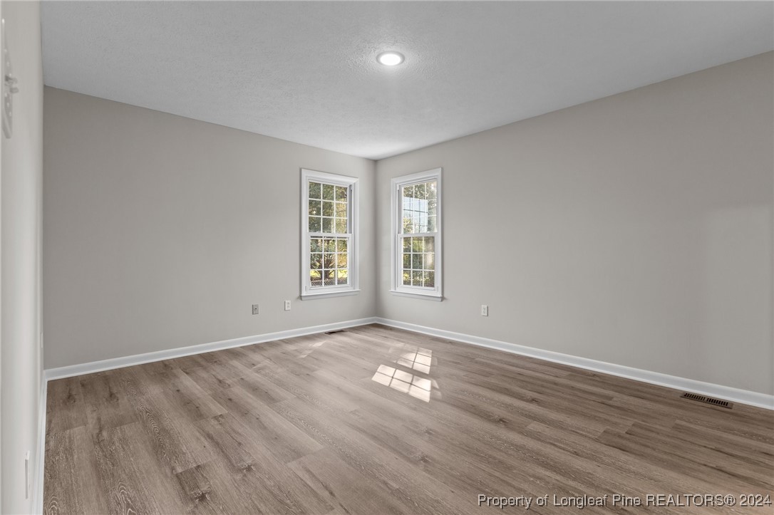 5533 Archer Road Hope Mills, NC 28348 - Photo 8 of 36 Gallery Image 8