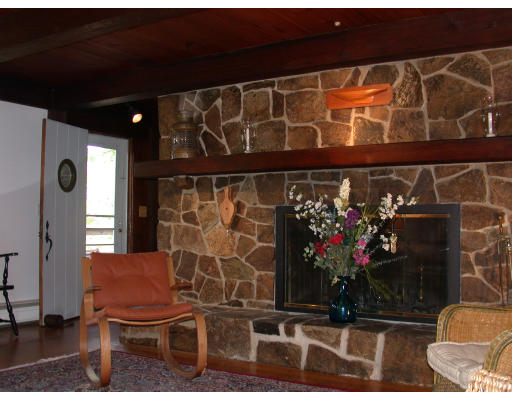 63 Howe Road Cohasset, MA 02025 - Photo 8 of 22 Gallery Image 8