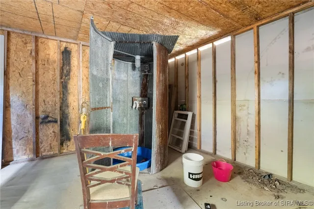 $89,900 | 6066 South Roselawn Drive, Hardinsburg, IN 47125