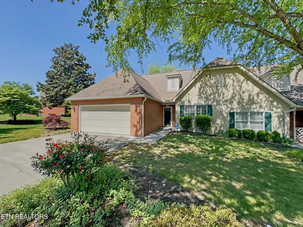 $429,000 | 354 Paine Lake Drive, Sevierville, TN 37862