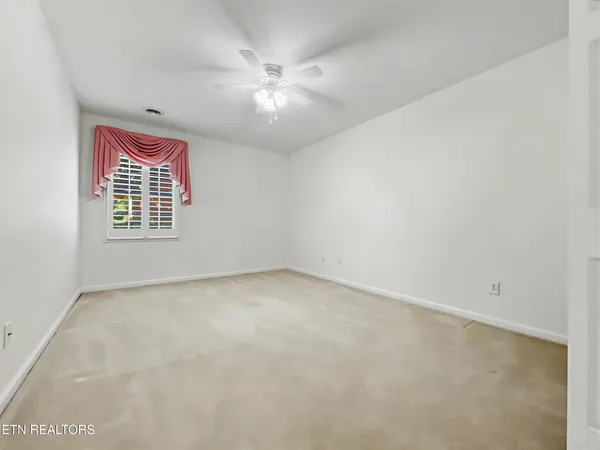 $429,000 | 354 Paine Lake Drive, Sevierville, TN 37862