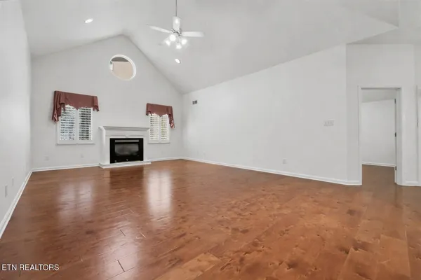 $429,000 | 354 Paine Lake Drive, Sevierville, TN 37862