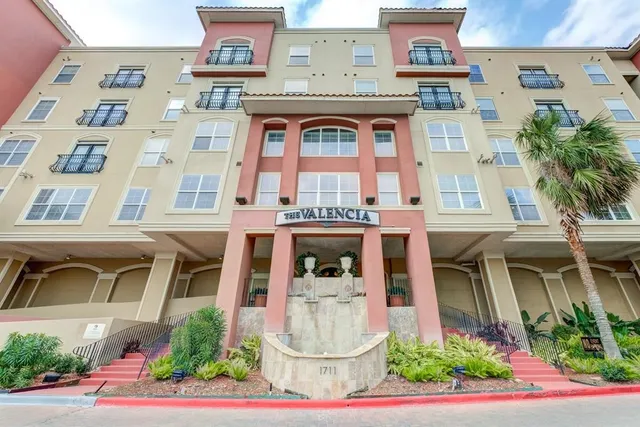 $1,400 | 1711 Old Spanish Trail, Unit 110, Houston, TX 77054