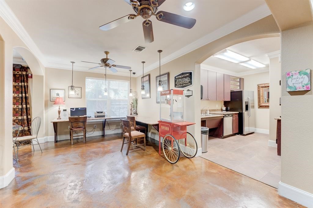 1711 Old Spanish Trail, Unit 110 Houston, TX 77054 - Photo 24 of 31 a view of a livingroom with furniture and a flat screen tv