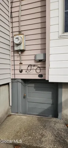 $148,900 | 3 1st Avenue, Rensselaer, NY 12144