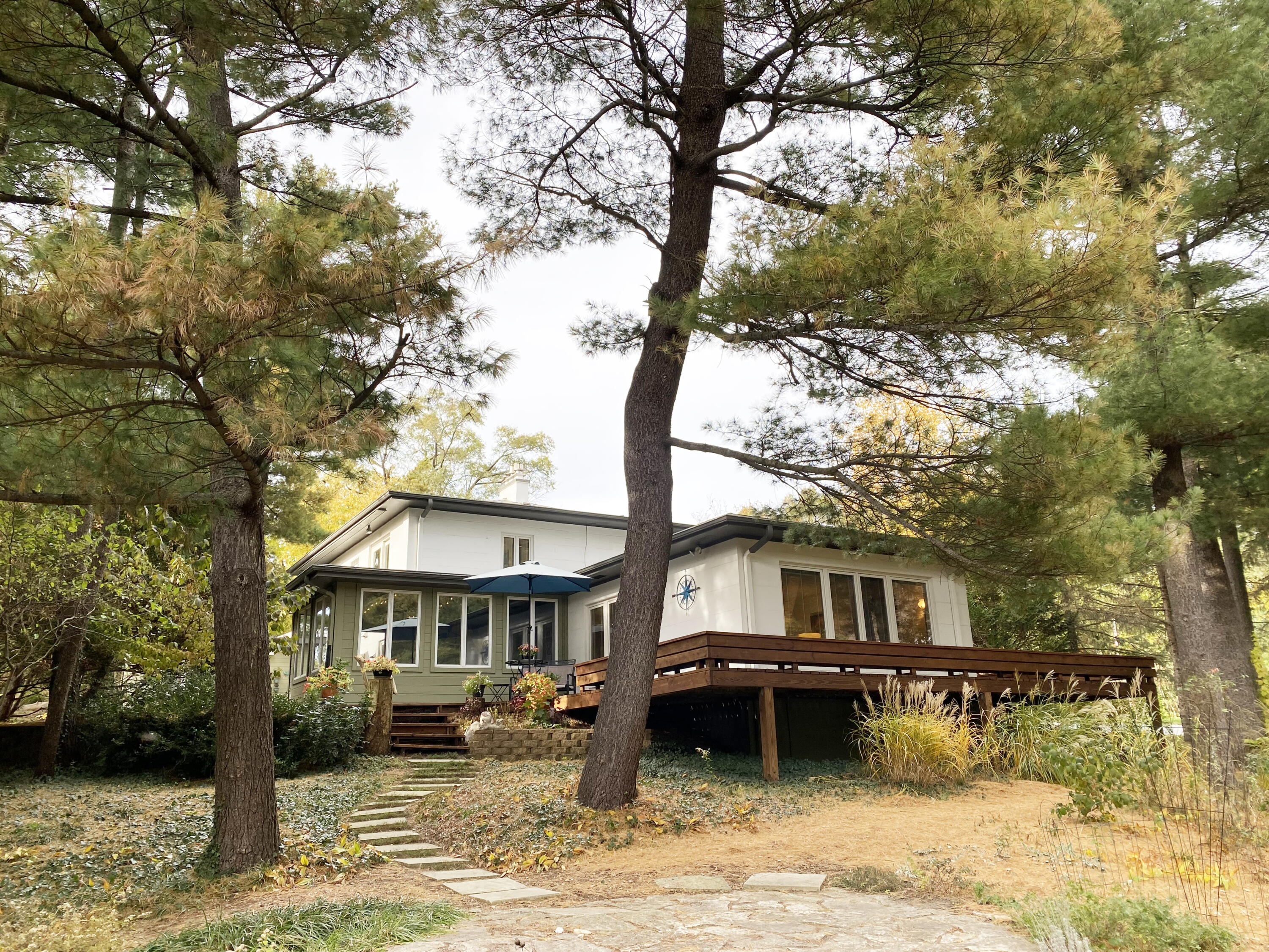 49 Aspen Road Ogden Dunes, IN 46368 - Photo 35 of 42 a front view of a house with a yard