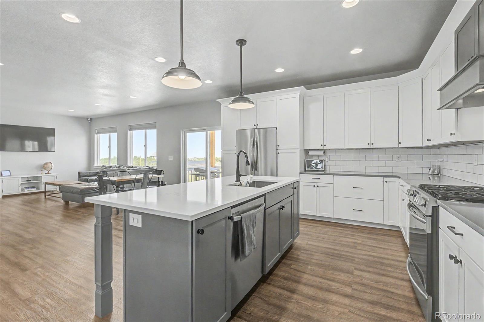 12694 Roundup Road Parker, CO 80138 - Photo 14 of 47