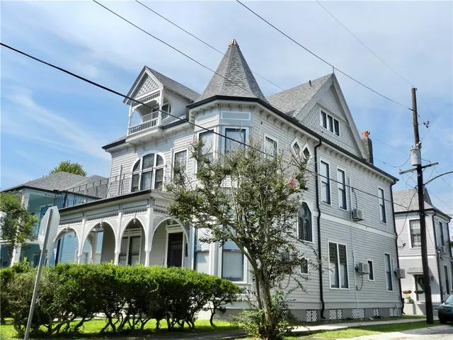 $1,400 | 1224 Marengo Street, Unit 2C, New Orleans, LA 70115