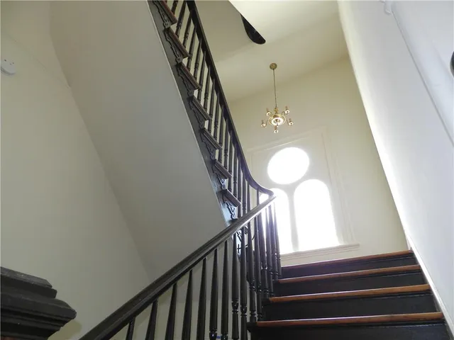 $1,400 | 1224 Marengo Street, Unit 2C, New Orleans, LA 70115