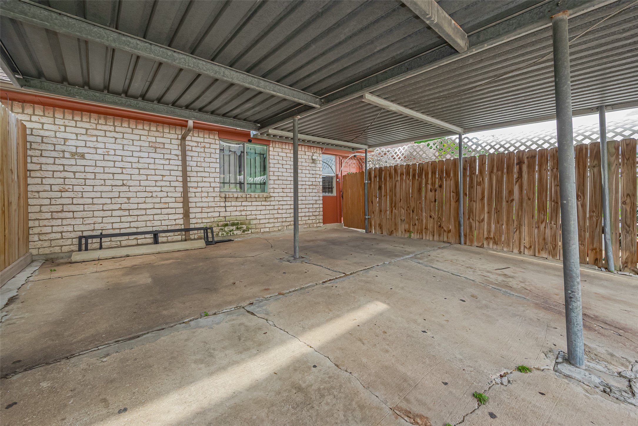 12223 Sharpview Drive Houston, TX 77072 - Photo 37 of 41 a view of a backyard