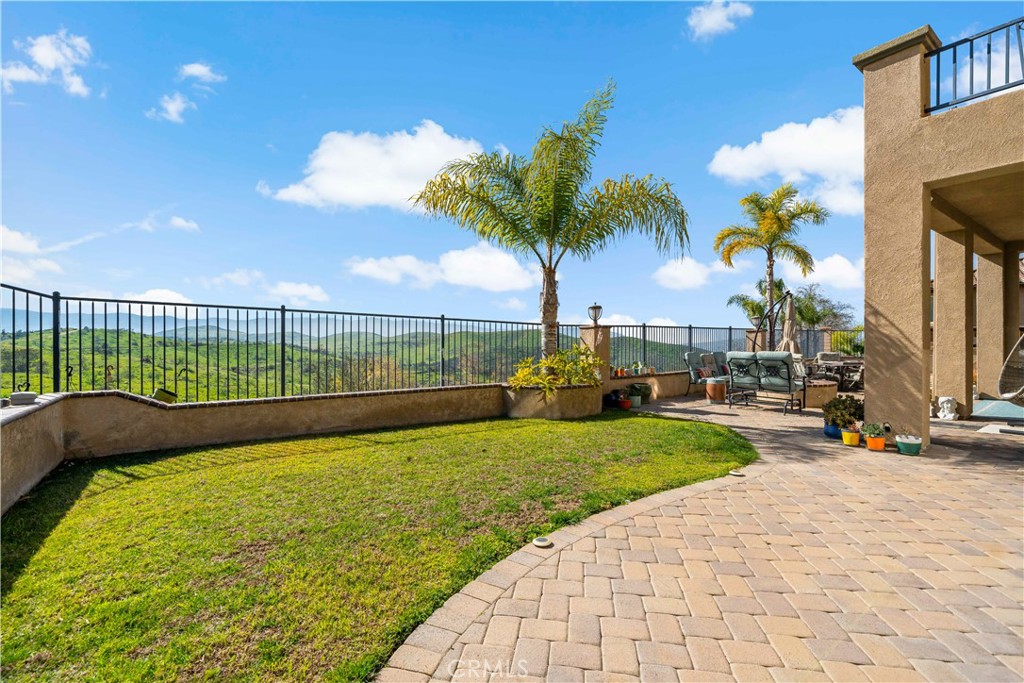 16423 Village Meadow Drive Riverside, CA 92503 - Photo 49 of 61