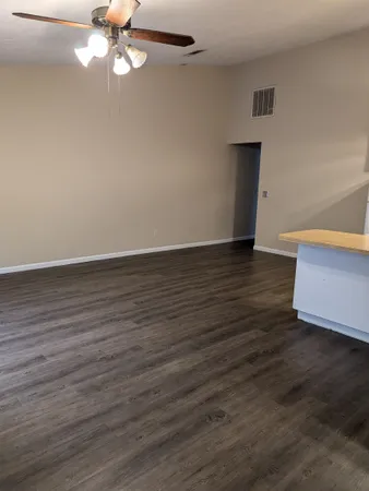 $1,125 | 2035 Continental Avenue, Tallahassee, FL 32304